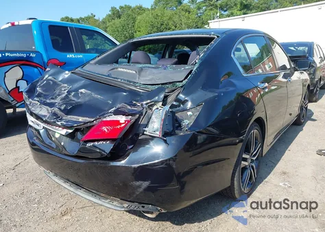 2015 Honda Accord Sport z USA, uszkodzony, nr VIN 1HGCR2F59FA058775